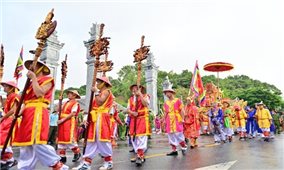Quảng Ninh: Rộn ràng Lễ hội đền Cửa Ông