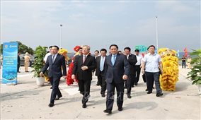 Thủ tướng dự lễ khánh thành tuyến đường cao tốc Vân Đồn-Móng Cái