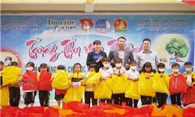 Báo Dân tộc và Phát triển phối hợp tổ chức Chương tình “Trung thu yêu thương” tại Lâm Đồng