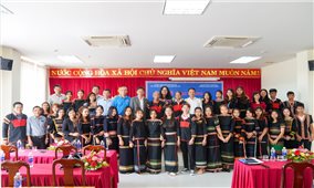 Đắk Lắk: Khai giảng Lớp truyền dạy đánh chiêng Ê Đê cho sinh viên