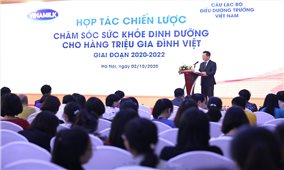 Vinamilk và CLB Điều dưỡng trưởng Việt Nam triển khai lớp tập huấn chăm sóc sức khỏe trẻ em và người cao tuổi