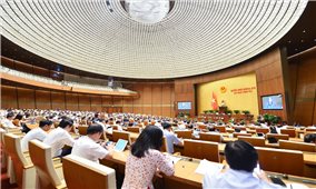 Quốc hội tiếp tục thảo luận về kết quả phát triển KT-XH năm 2022, dự kiến kế hoạch phát triển KT-XH năm 2023