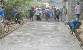 Những con đường nhân ái ở vùng khó Điện Biên