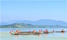 Gia Lai: Tổ chức Hội đua thuyền độc mộc trên sông Pô Cô lần thứ III