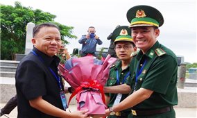 Giao lưu hữu nghị sĩ quan trẻ Biên phòng Việt Nam - Campuchia