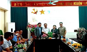 Ban Dân tộc tỉnh Hòa Bình và Cà Mau trao đổi kinh nghiệm về triển khai thực hiện Chương trình Mục tiêu quốc gia