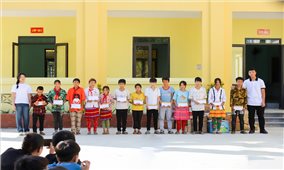 Hơn 1 tỷ đồng hỗ trợ học sinh vùng cao huyện Mèo Vạc