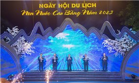 Khai mạc Ngày hội du lịch Non nước Cao Bằng năm 2023 tại Hà Nội