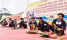 Sôi nổi Ngày hội văn hóa dân tộc Sán Chay