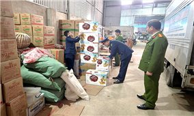 Thái Nguyên: Phát hiện, xử lý trên 300 kg thực phẩm nhập lậu, không rõ nguồn gốc