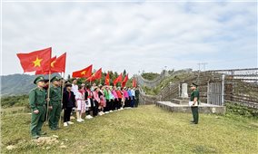 “Tiết học Biên cương” khơi dậy tình yêu quê hương, đất nước nơi biên giới Mèo Vạc