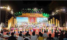 Khai mạc Lễ hội Oóc Om Bóc - Đua ghe Ngo Sóc Trăng, khu vực Đồng bằng sông Cửu Long lần thứ VI