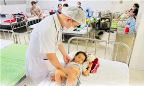 Bé 4 tuổi nguy kịch do biến chứng bệnh tiểu đường, dấu hiệu nhiều người Việt bỏ qua