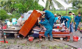 Hậu Giang: Ảnh hưởng bão số 2, lốc xoáy làm sập và tốc mái 32 căn nhà dân