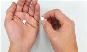 Bẻ thuốc cho dễ uống – thói quen nguy hiểm tiềm ẩn