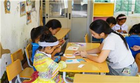 Cô học trò vùng cao sáng tạo thành công balo cứu trợ người dân vùng lũ