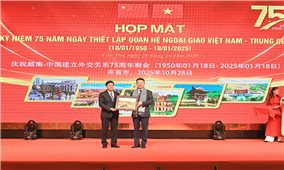 Tăng cường giao lưu giữa các đối tác và Nhân dân Trung Quốc với Cần Thơ