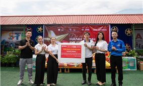 Mang Tết Trung thu ấm áp và ý nghĩa đến với học sinh vùng cao Lào Cai