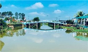 Xây dựng Đảng từ những chuyến ghe dân vận khéo