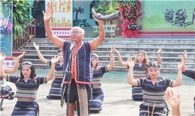 Lâm Đồng: Tái hiện Lễ mừng lúa mới của dân tộc Cơ Ho