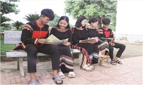 Thắp sáng tri thức, chắp cánh ước mơ vùng đồng bào DTTS
