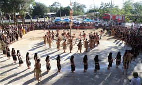 Kon Tum: Lan tỏa giá trị văn hóa cồng chiêng, xoang trong trường học