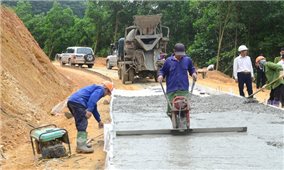 Tuyên Quang: Ưu tiên đầu tư hạ tầng thiết yếu cho vùng khó