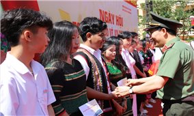 Đắk Nông: Học sinh DTTS vui 