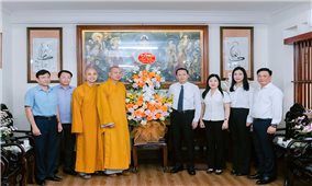 Lãnh đạo tỉnh Thanh Hóa thăm, chúc mừng Ban Trị sự Giáo hội Phật giáo tỉnh nhân Lễ Phật đản