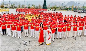 Quảng Ninh rực rỡ cờ hoa kỷ niệm sự kiện lịch sử hào hùng của dân tộc