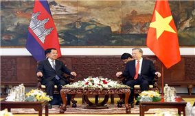 Tổng Bí thư Tô Lâm hội kiến Chủ tịch Đảng Nhân dân Campuchia Hun Sen