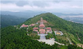 Cổ tự Đại Tuệ trên đỉnh Thăng Thiên