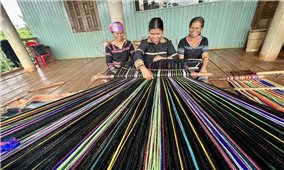 Để nghề truyền thống thành sản phẩm du lịch hấp dẫn