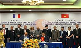 Thúc đẩy chiến lược chung giữa Việt Nam và Pháp trong lĩnh vực khoa học, công nghệ, chăm sóc sức khỏe, đào tạo nguồn nhân lực chất lượng cao