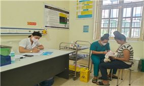 Thuận Châu (Sơn La): Hỗ trợ 2,5 tỷ đồng thực hiện gói chính sách chăm sóc sức khỏe bà mẹ, trẻ em