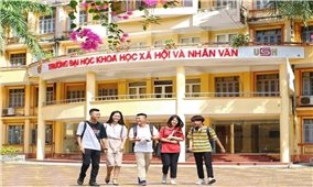 Nhiều trường đại học đồng loạt giảm, bỏ xét tuyển tổ hợp C00