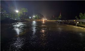 Trắng đêm chạy lũ
