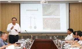 Bộ trưởng Đào Ngọc Dung: Nhìn lại quá khứ, tự hào về thành tựu hôm nay để vững tin vào tương lai