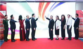 Khai trương Trung tâm Báo chí Triển lãm thành tựu đất nước