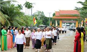 Đồng bào Khmer vững bước dưới cờ Đảng: Chính sách và 