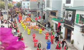 Về vùng đảo Hà Nam xem nghi lễ “rước người”