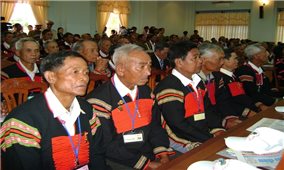 Đề xuất tiêu chí lựa chọn và chính sách với Người có uy tín trong đồng bào DTTS