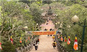 Hơn 1.100 người tranh tài tại Giải leo núi Yên Tử 2026
