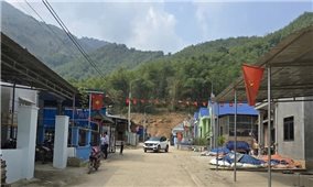 Thanh Hóa chi gần 2 tỷ đồng hỗ trợ 36 hộ tái định cư bản Sạy làm nhà