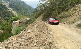 Ngổn ngang tuyến đường huyết mạch biên giới phía Tây Nghệ An