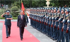Chủ tịch nước Tô Lâm thăm và làm việc với Quân chủng Phòng không - Không quân