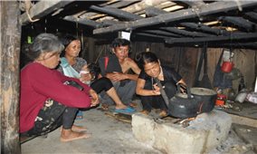 Độc đáo bếp lửa của người Bh’Noong