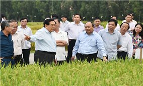 Thủ tướng đối thoại với nông dân