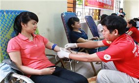 Tạo điều kiện cho người hiến máu kiểm tra sức khỏe