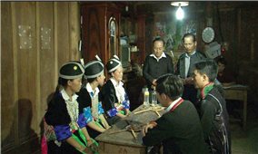 Mè công trong hôn lễ của người Mông